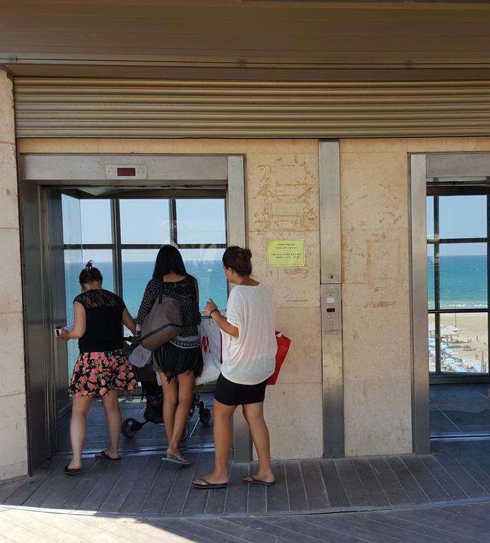 Netanya Motel Pierre エクステリア 写真