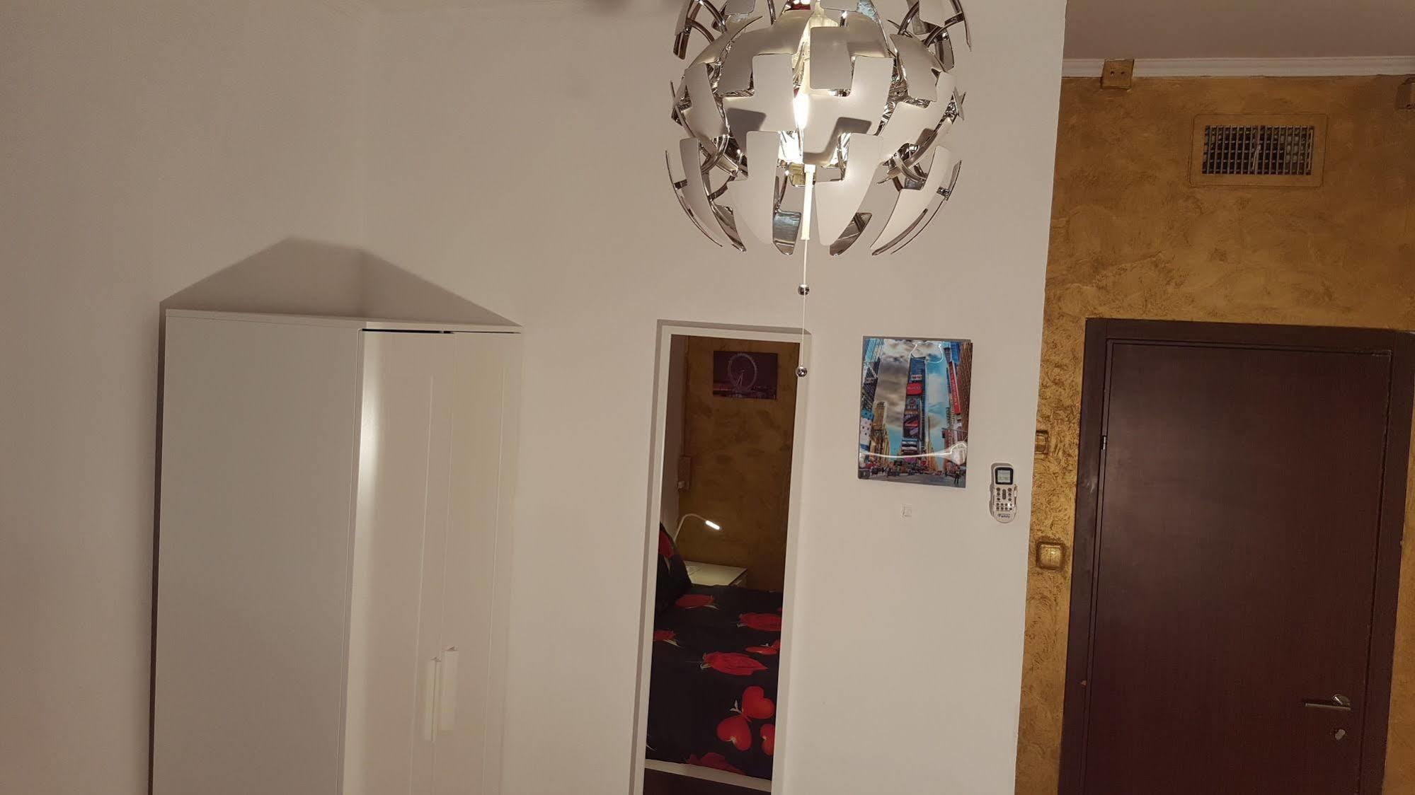 Netanya Motel Pierre エクステリア 写真