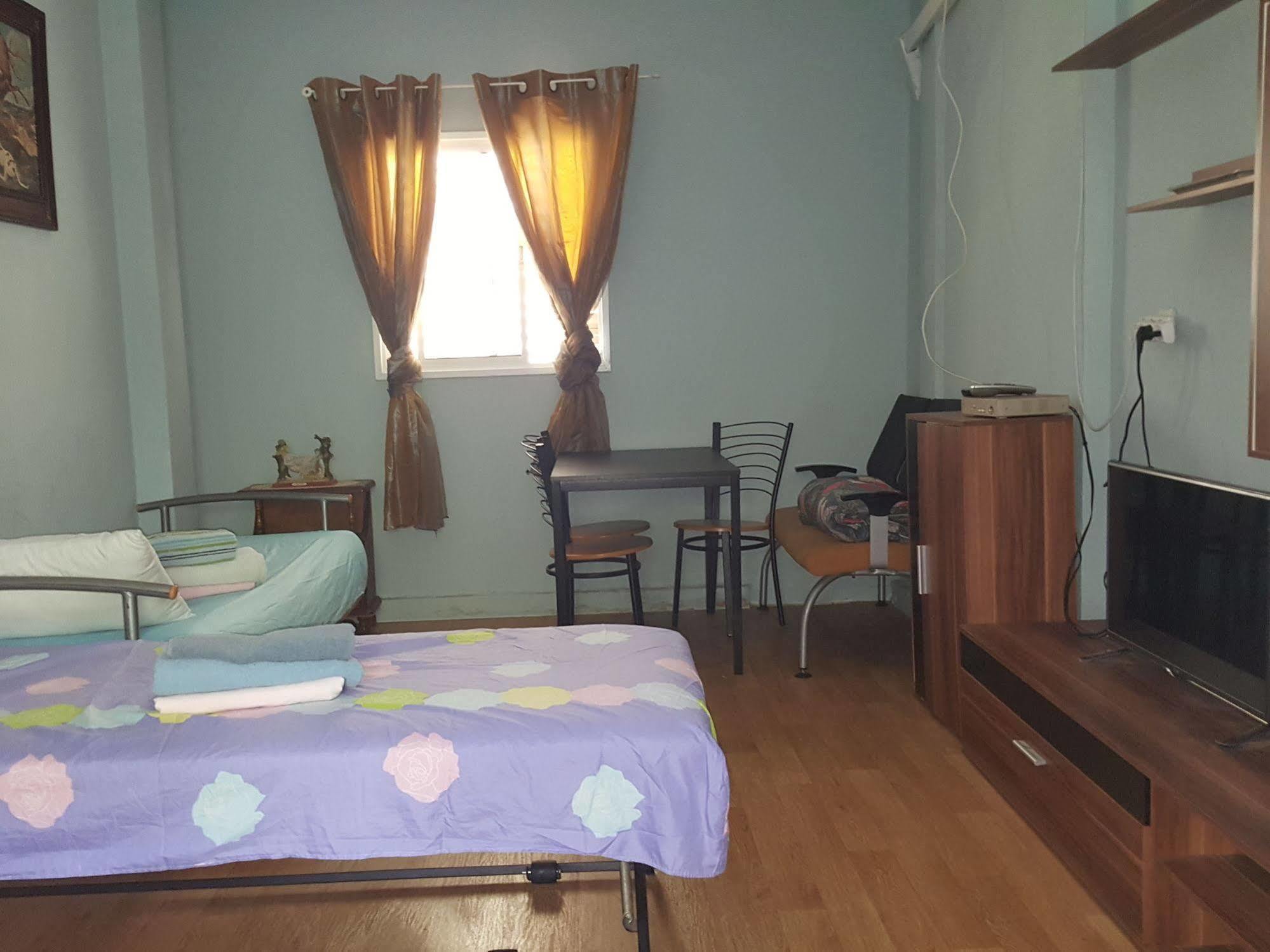 Netanya Motel Pierre エクステリア 写真